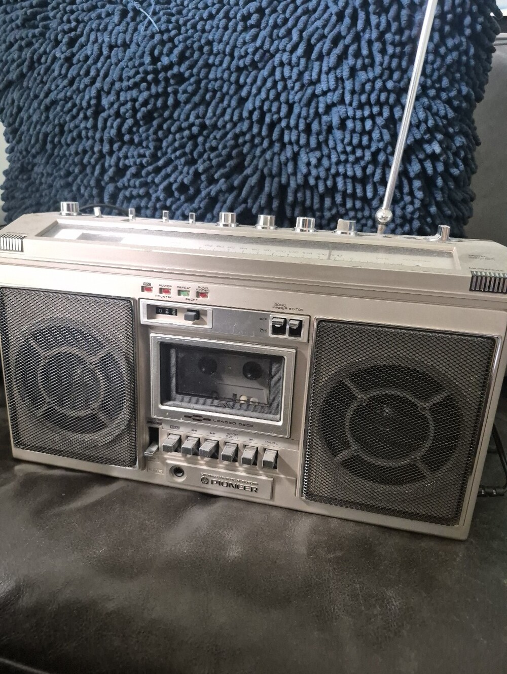 PIONEER Silver Portable Boombox with Dual Speakers